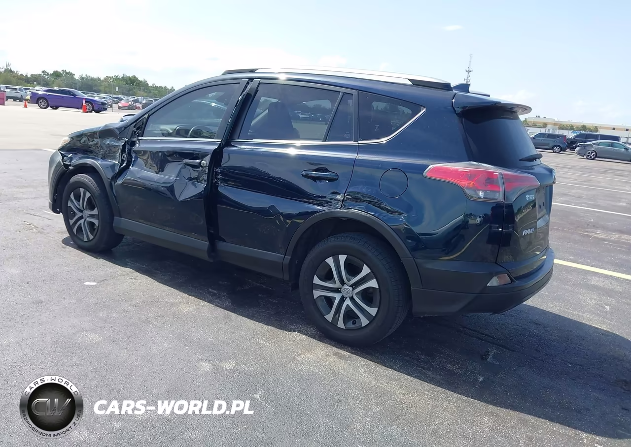 2018 Toyota Rav4 Le VIN:JTMZFREV0JD130966 - 3