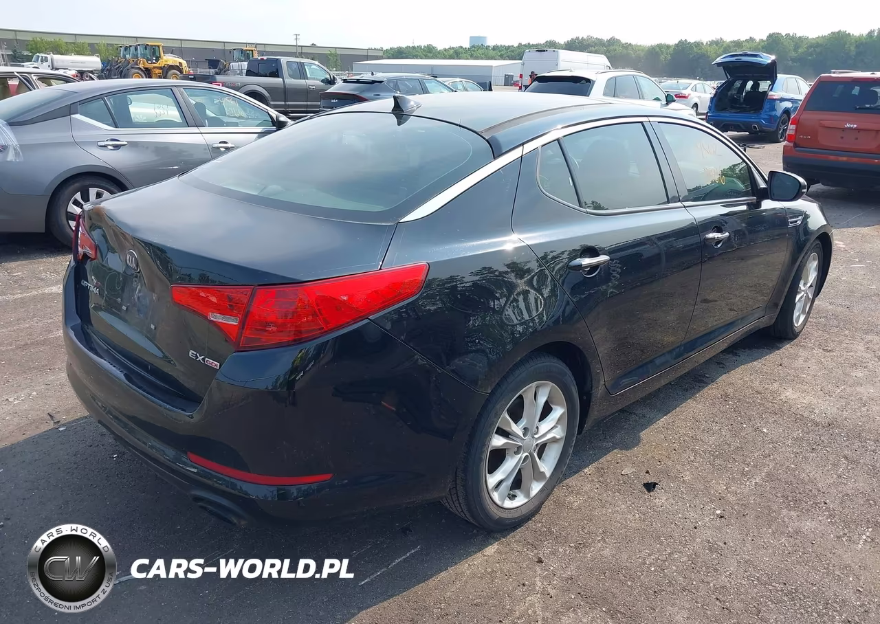 2013 Kia Optima Ex VIN:5XXGN4A73DG215945 - 4