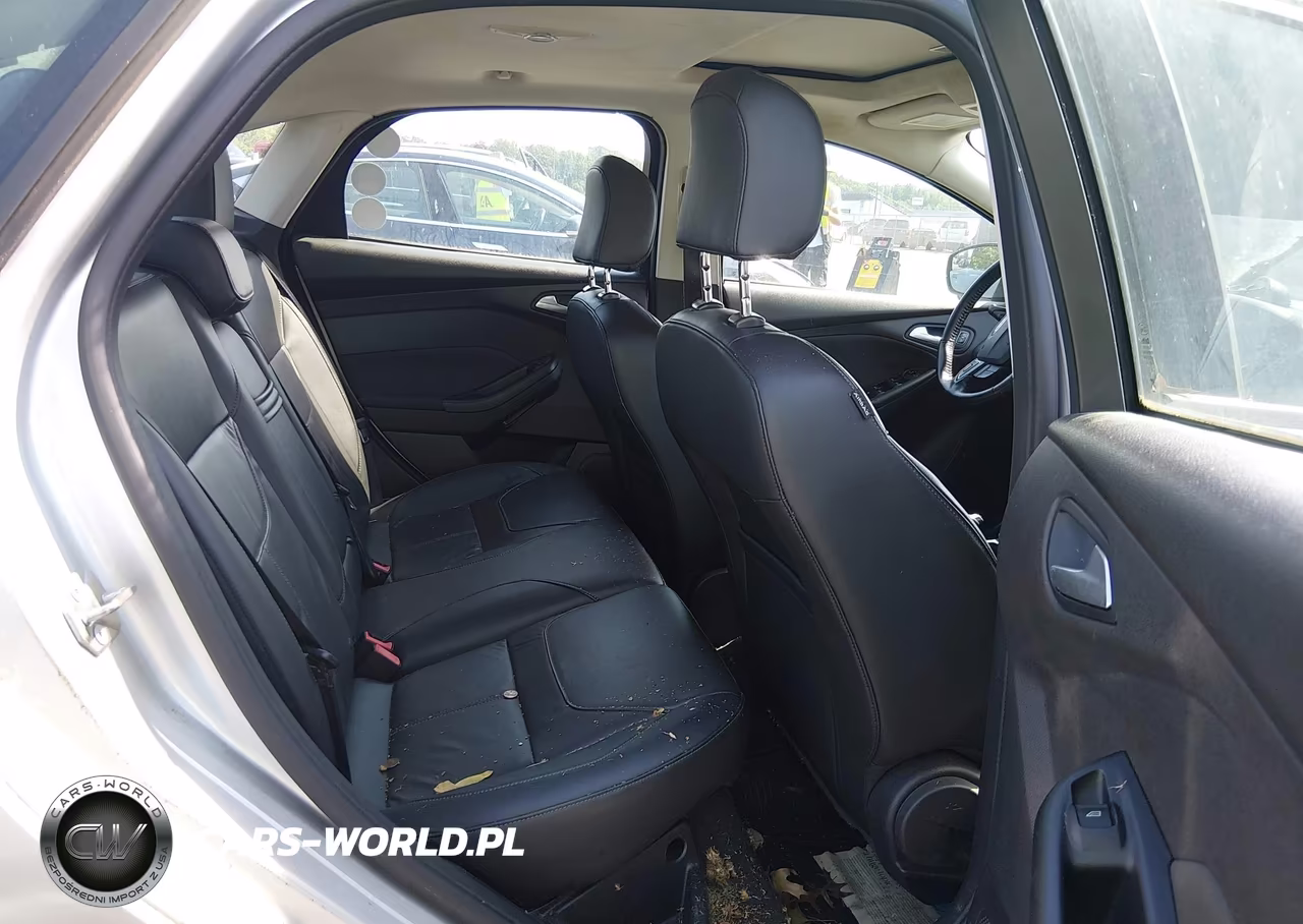 2015 Ford Focus Se VIN:1FADP3F24FL267209 - 8