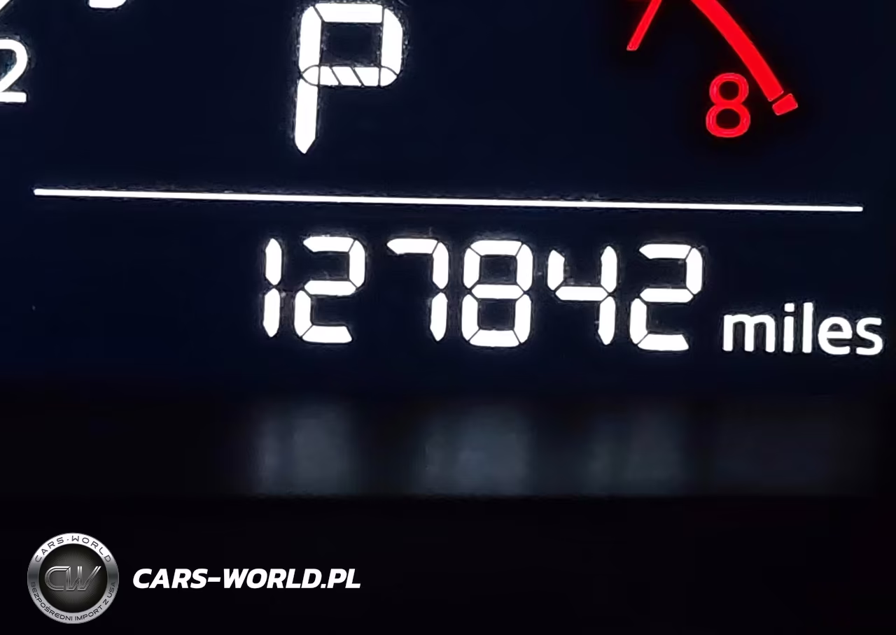 2018 Mazda Mazda3 Touring VIN:3MZBN1L32JM161919 - 15