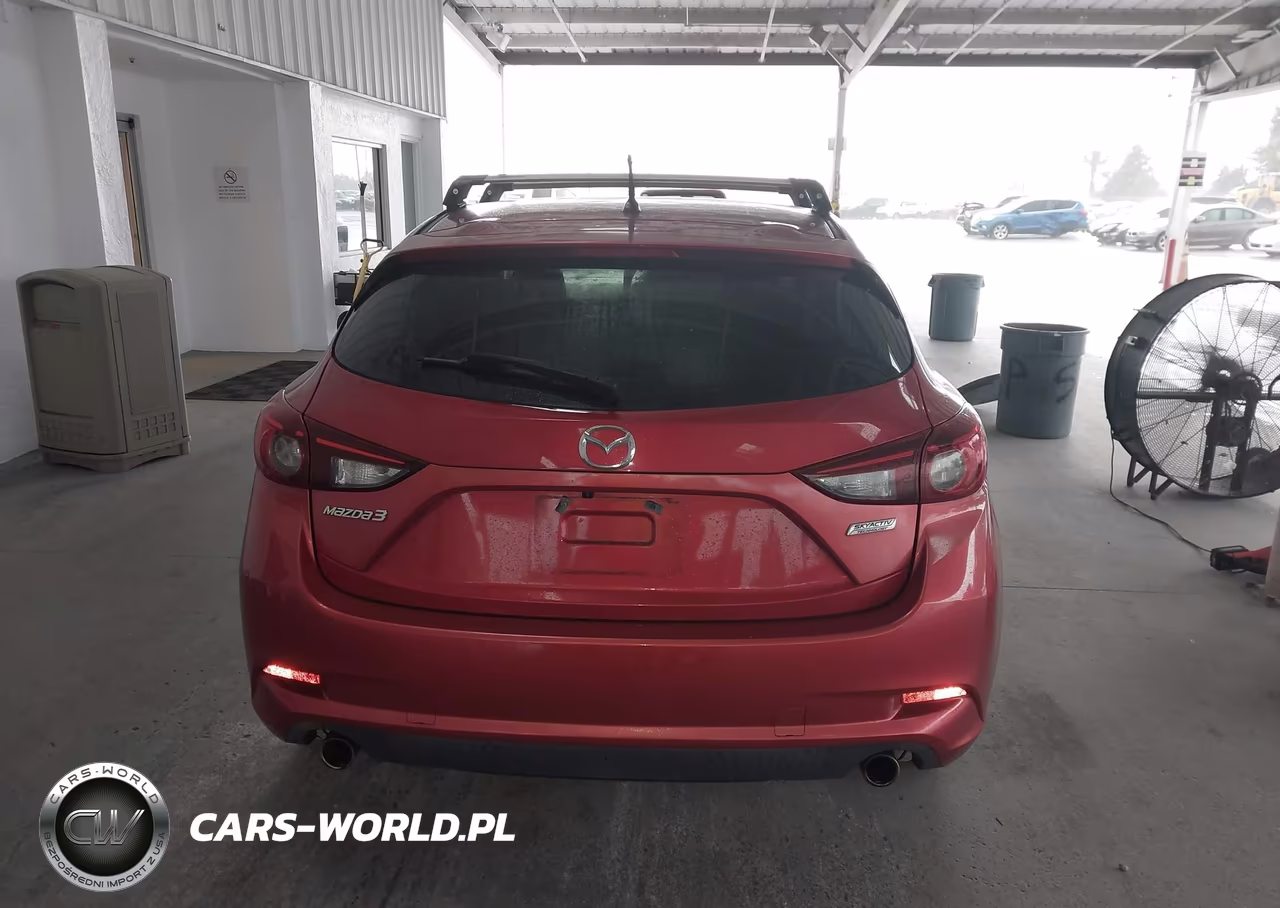 2018 Mazda Mazda3 Touring VIN:3MZBN1L32JM161919 - 16
