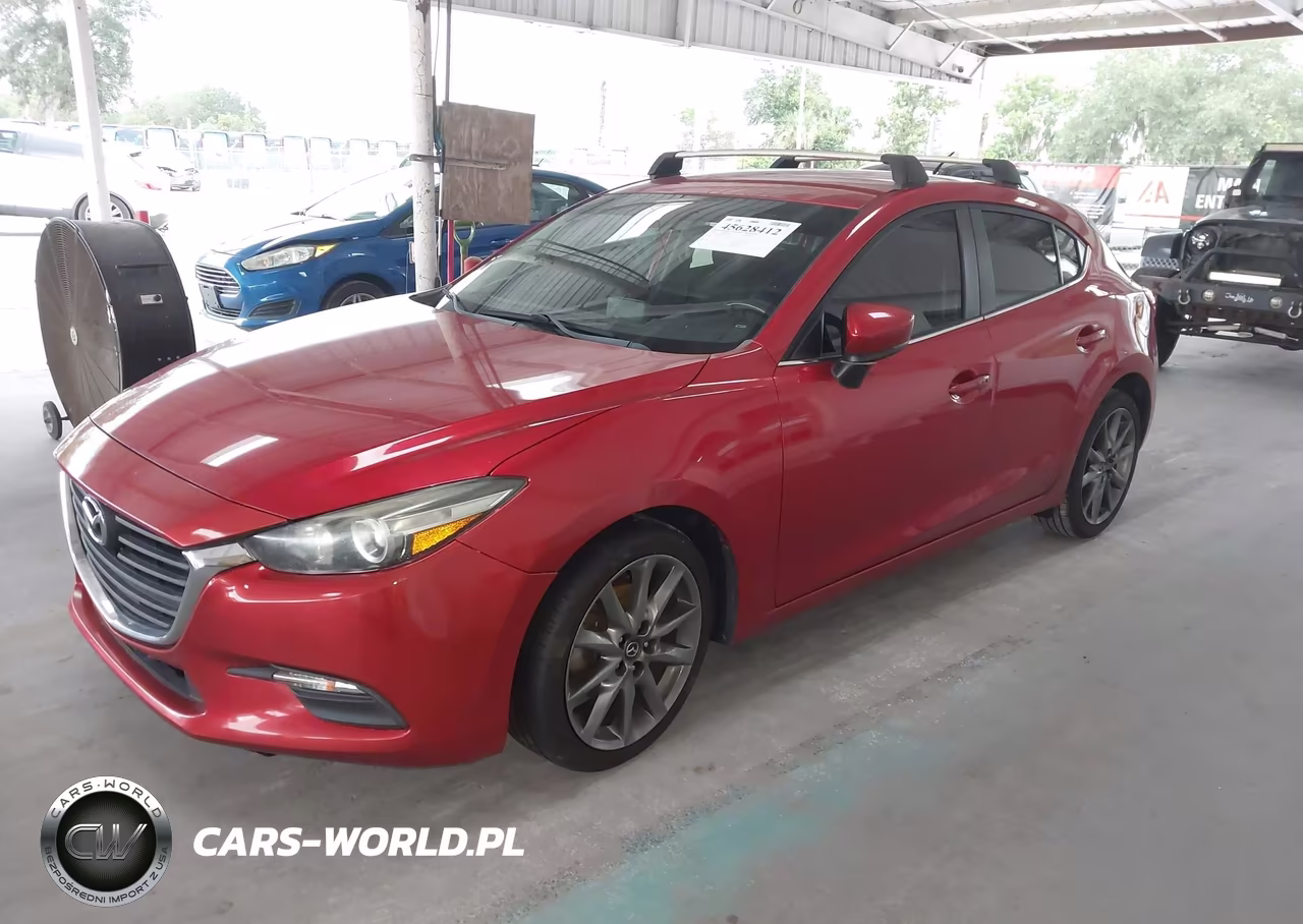 2018 Mazda Mazda3 Touring VIN:3MZBN1L32JM161919 - 2
