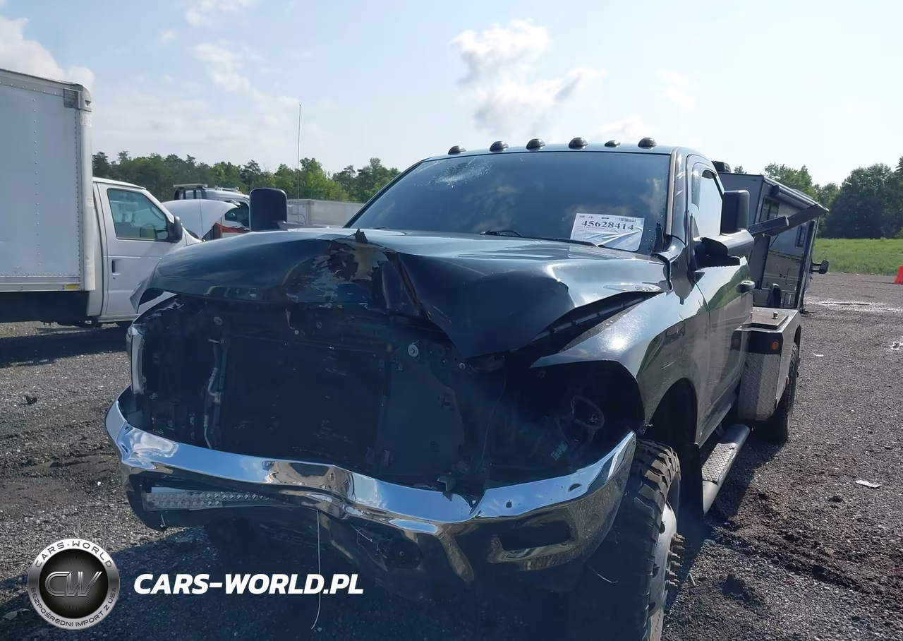 2017 Ram 3500 Chassis Tradesman-Slt VIN:3C7WRSAL5HG580361 - 11