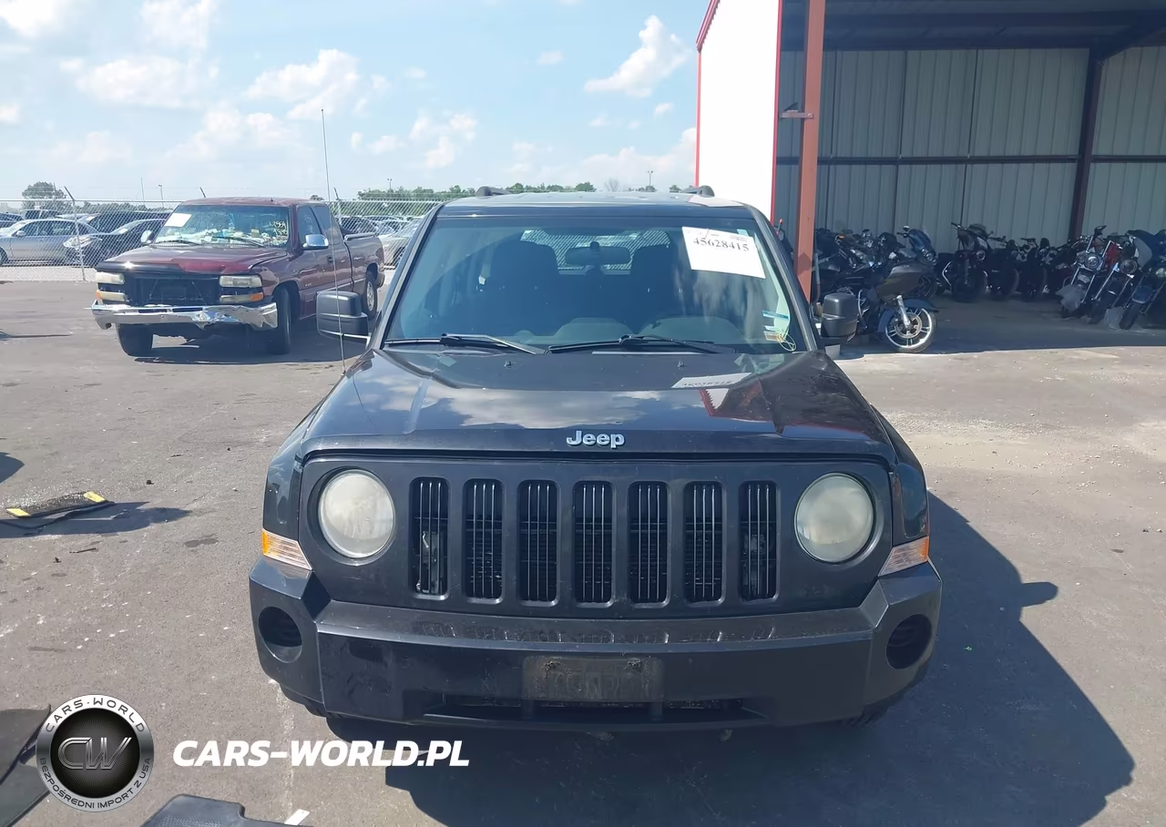 2010 Jeep Patriot Sport VIN:1J4NT2GB3AD589811 - 12