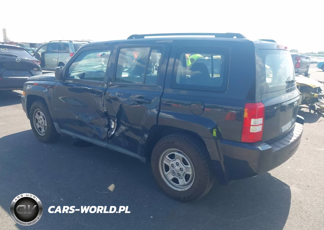 2010 Jeep Patriot Sport VIN:1J4NT2GB3AD589811 - 3