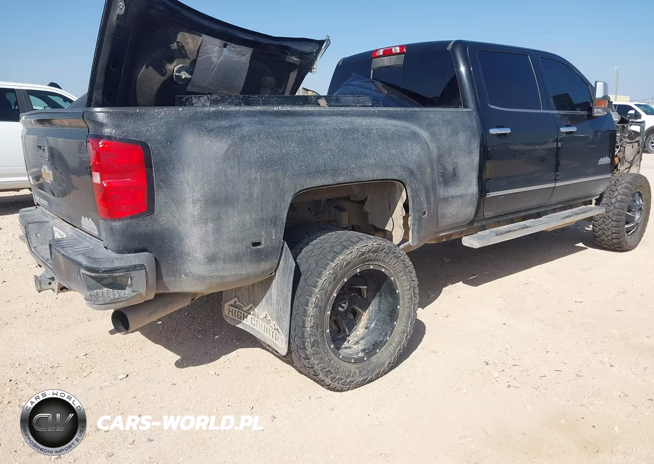2017 Chevrolet Silverado 3500Hd High Country VIN:1GC4K1EY6HF175913 - 4