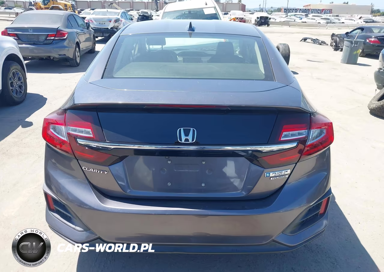 2018 Honda Clarity Plug-In Hybrid Touring VIN:JHMZC5F38JC008729 - 20