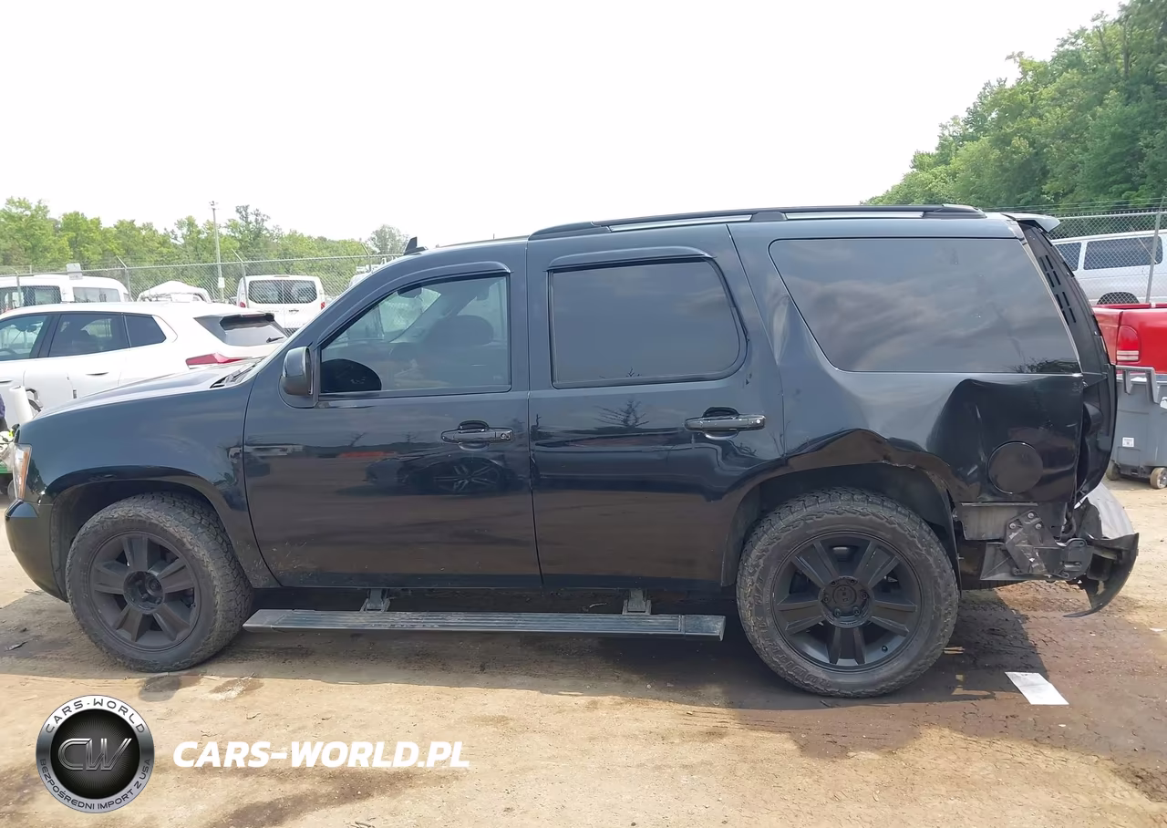 2010 Chevrolet Tahoe Ltz VIN:1GNUKCE06AR177498 - 14