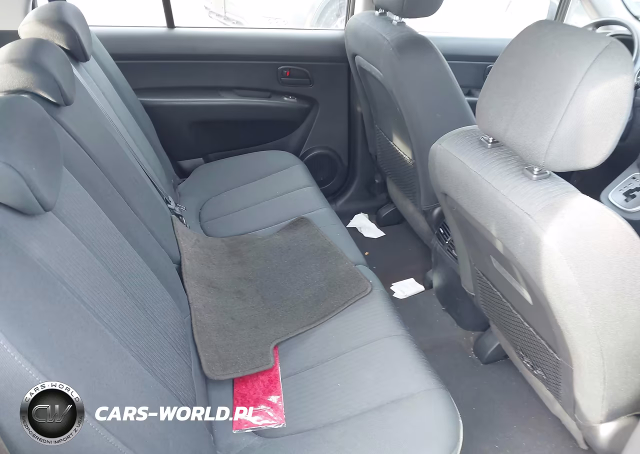 2009 Kia Rondo Lx VIN:KNAFG528397248749 - 8