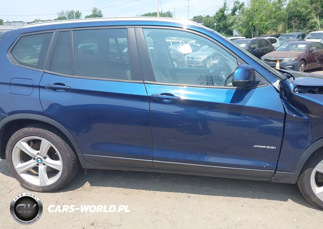 2017 BMW X3 xDrive28I VIN:5UXWX9C59H0T02589 - 13