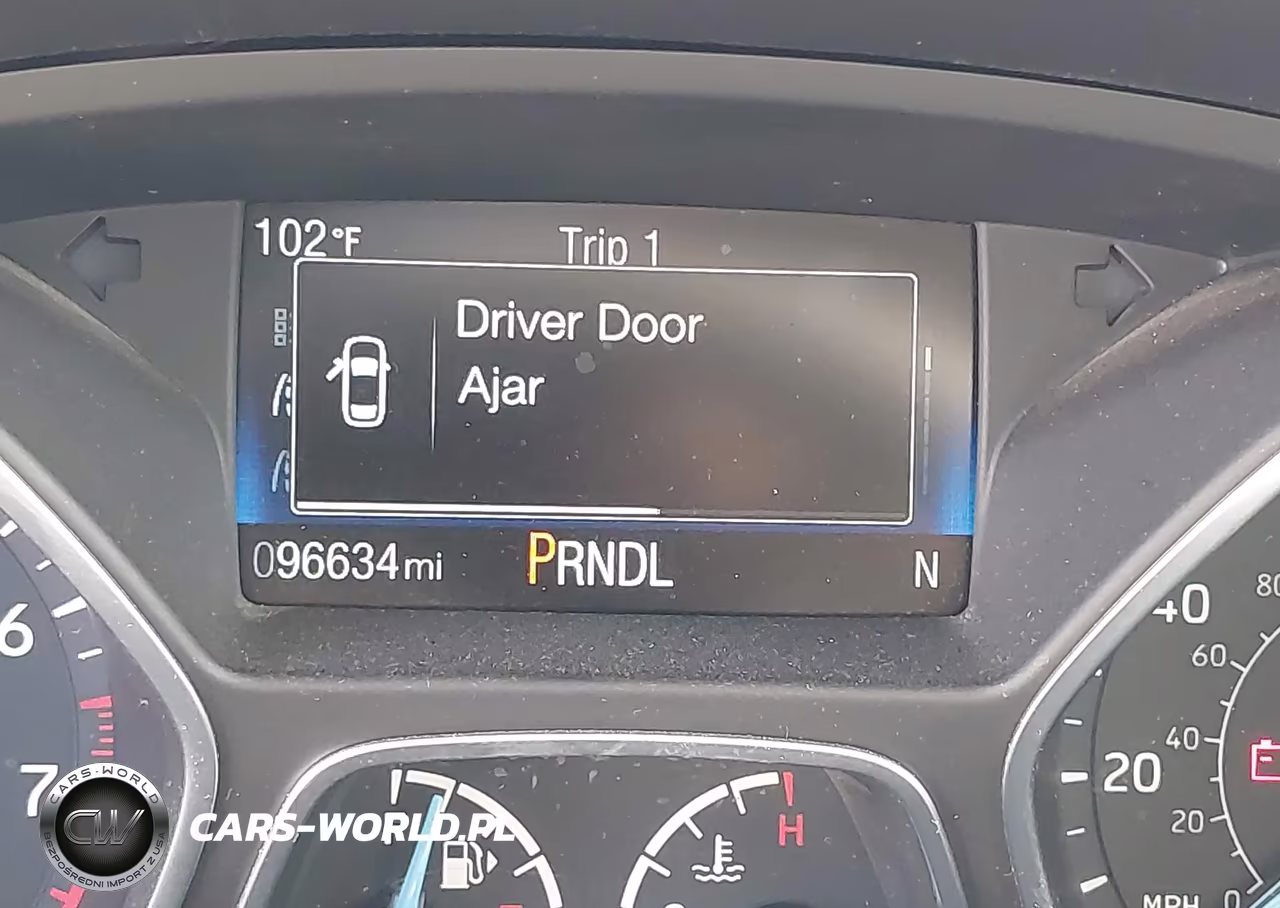 2018 Ford Focus Se VIN:1FADP3K24JL262185 - 7