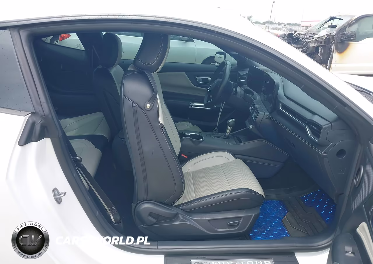 2024 Ford Mustang Ecoboost Premium Fastback VIN:1FA6P8TH1R5109840 - 5
