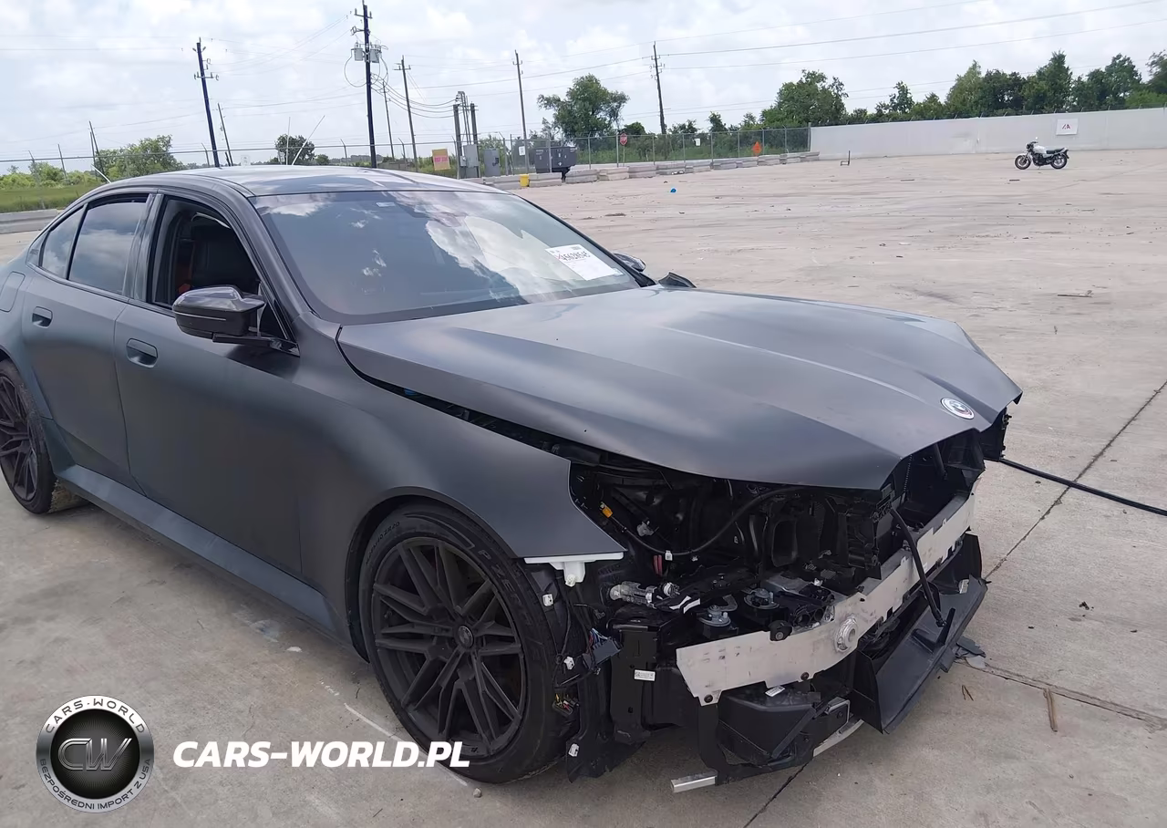 2026 BMW M5 – zdjęcie 1 z 17