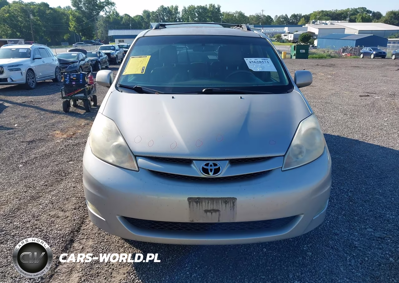 2009 Toyota Sienna Xle VIN:5TDBK22C69S027588 - 12