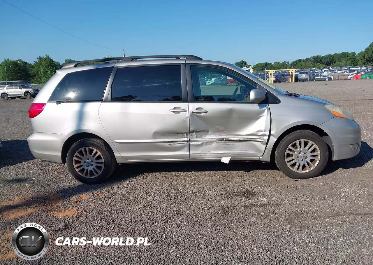 2009 Toyota Sienna Xle VIN:5TDBK22C69S027588 - 13