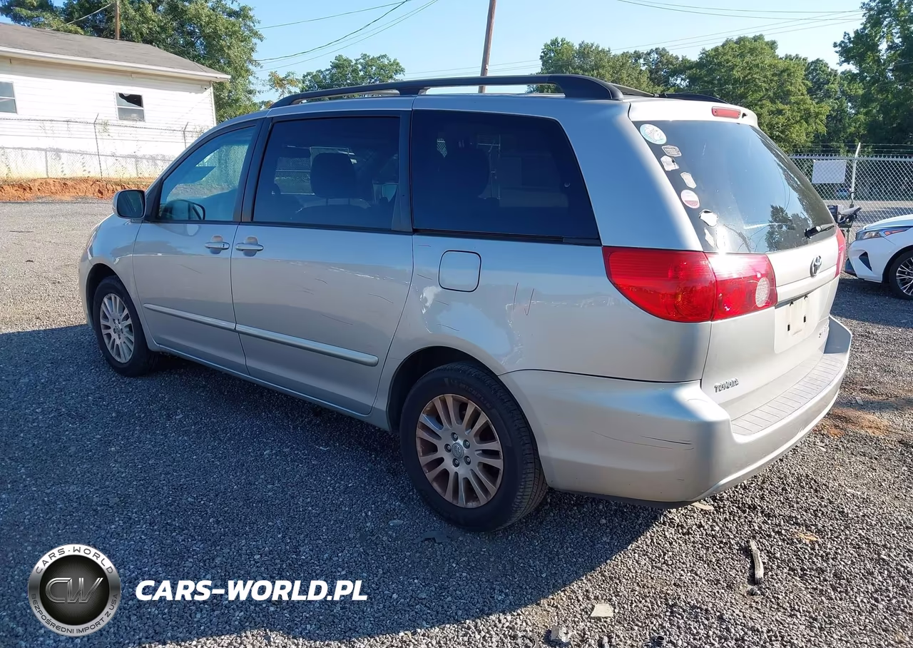 2009 Toyota Sienna Xle VIN:5TDBK22C69S027588 - 3