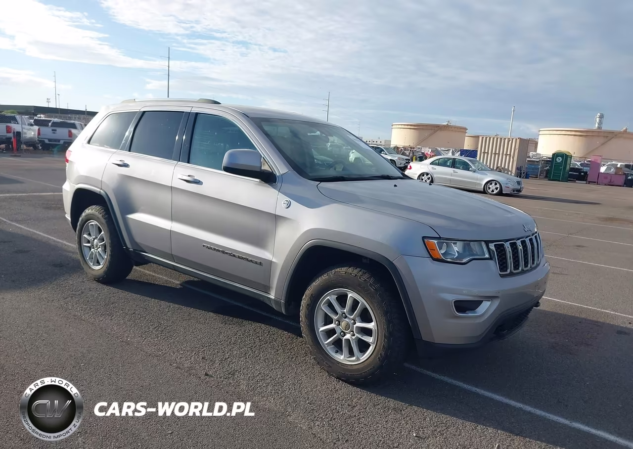 2018 Jeep Grand Cherokee Laredo E 4X4