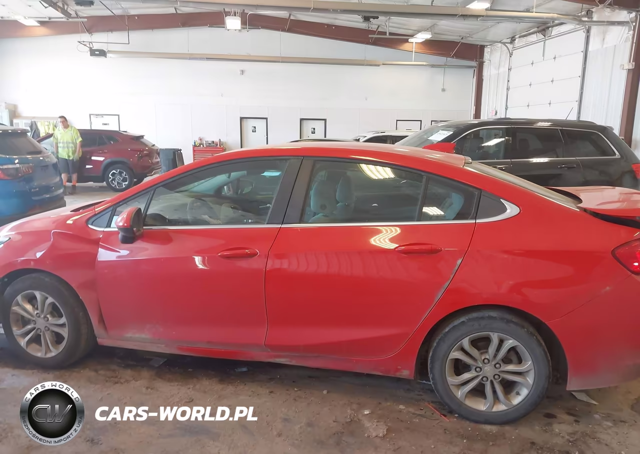 2019 Chevrolet Cruze Lt VIN:1G1BE5SMXK7122861 - 14