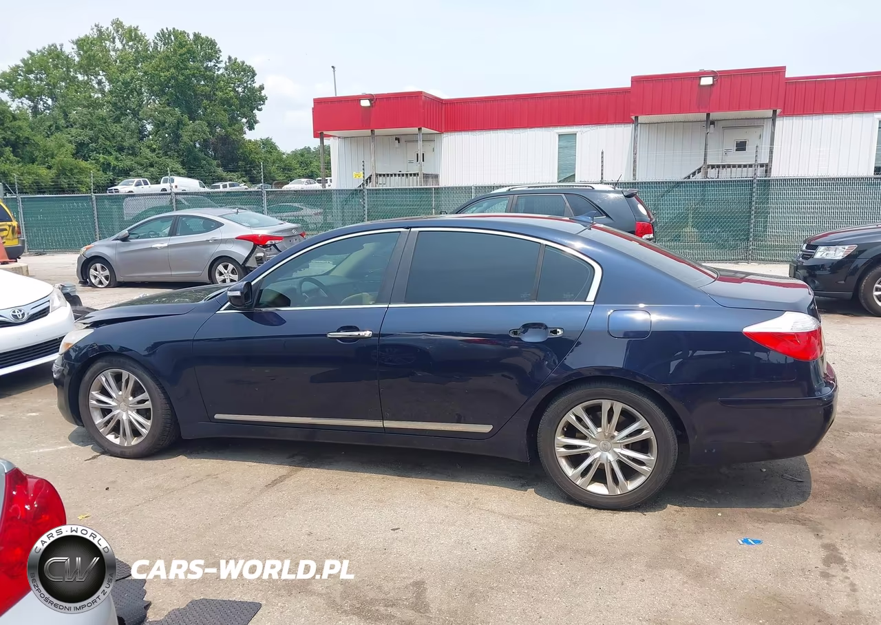 2010 Hyundai Genesis 4.6 VIN:KMHGC4DF9AU085549 - 15