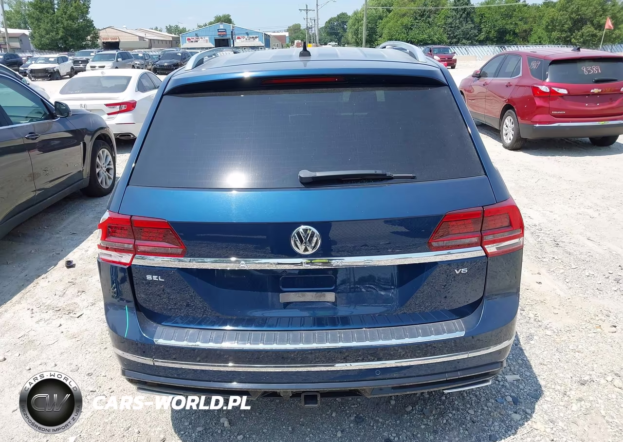 2019 Volkswagen Atlas 3.6L V6 Sel R-Line VIN:1V2SR2CA0KC603500 - 17