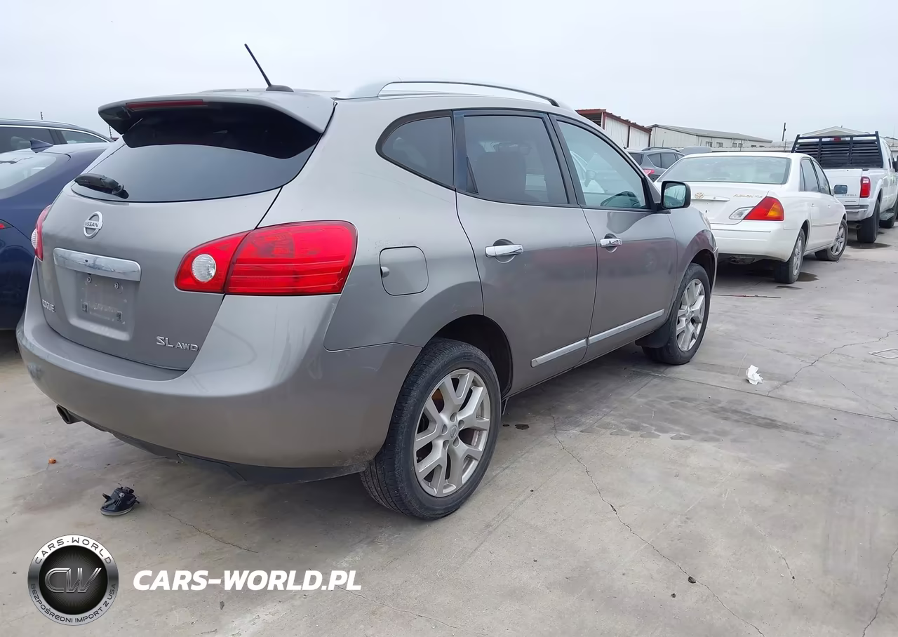 2011 Nissan Rogue Sv VIN:JN8AS5MV0BW661615 - 4