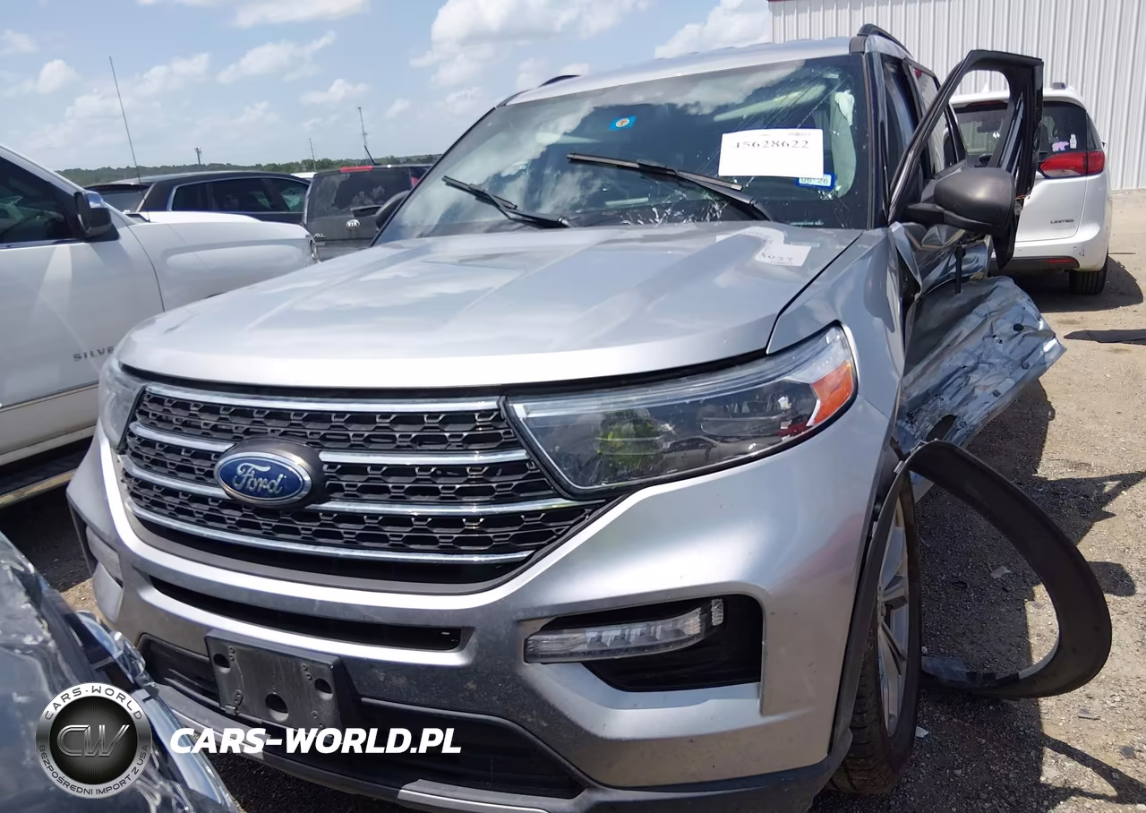 2023 Ford Explorer Xlt VIN:1FMSK7DH8PGA40982 - 10