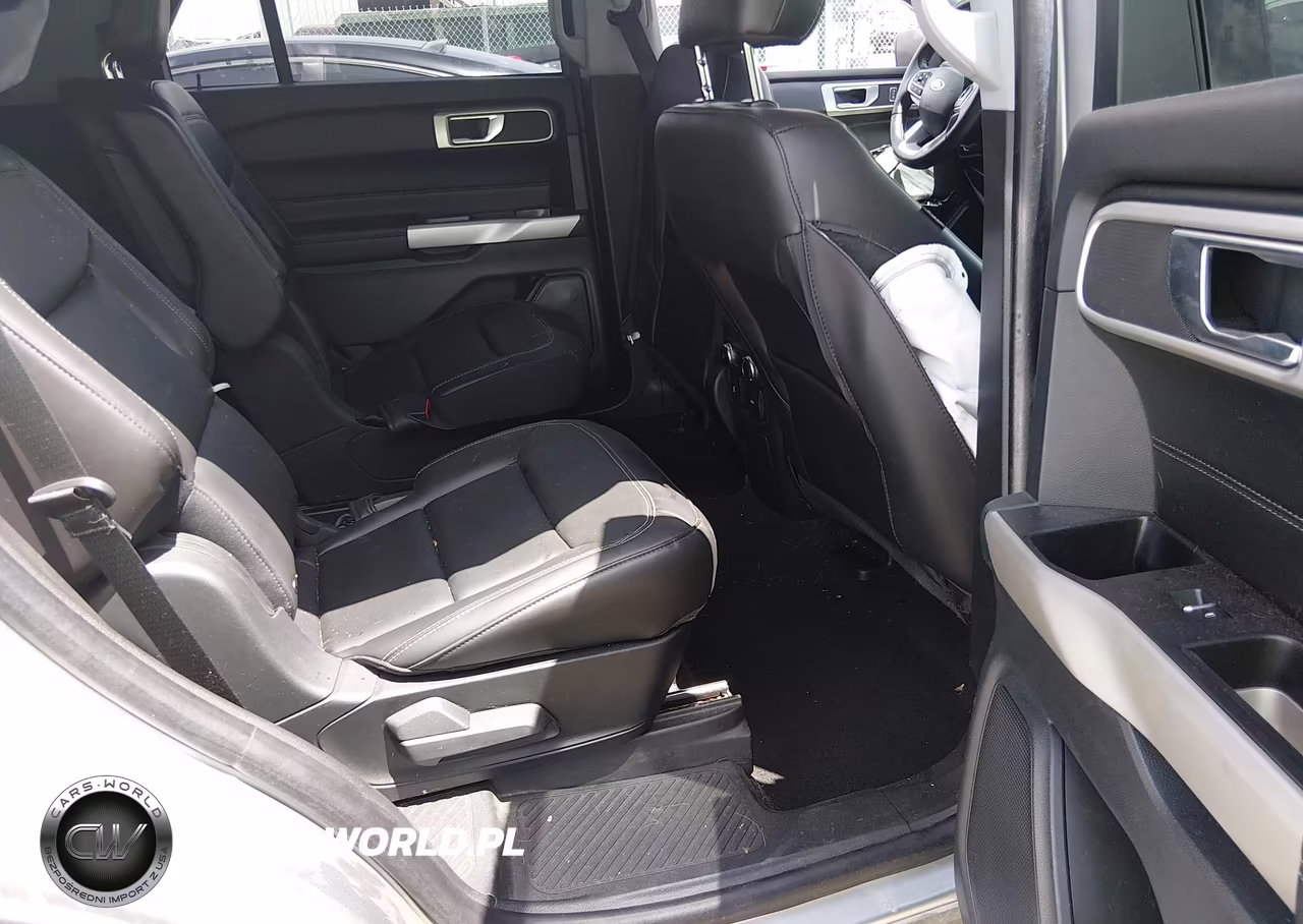 2023 Ford Explorer Xlt VIN:1FMSK7DH8PGA40982 - 8