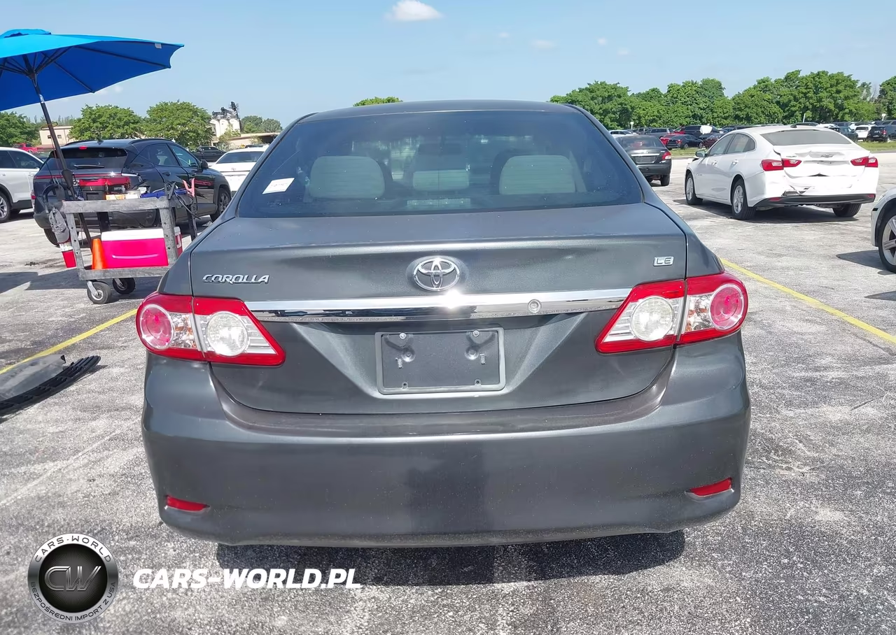 2012 Toyota Corolla Le VIN:2T1BU4EE4CC844545 - 17
