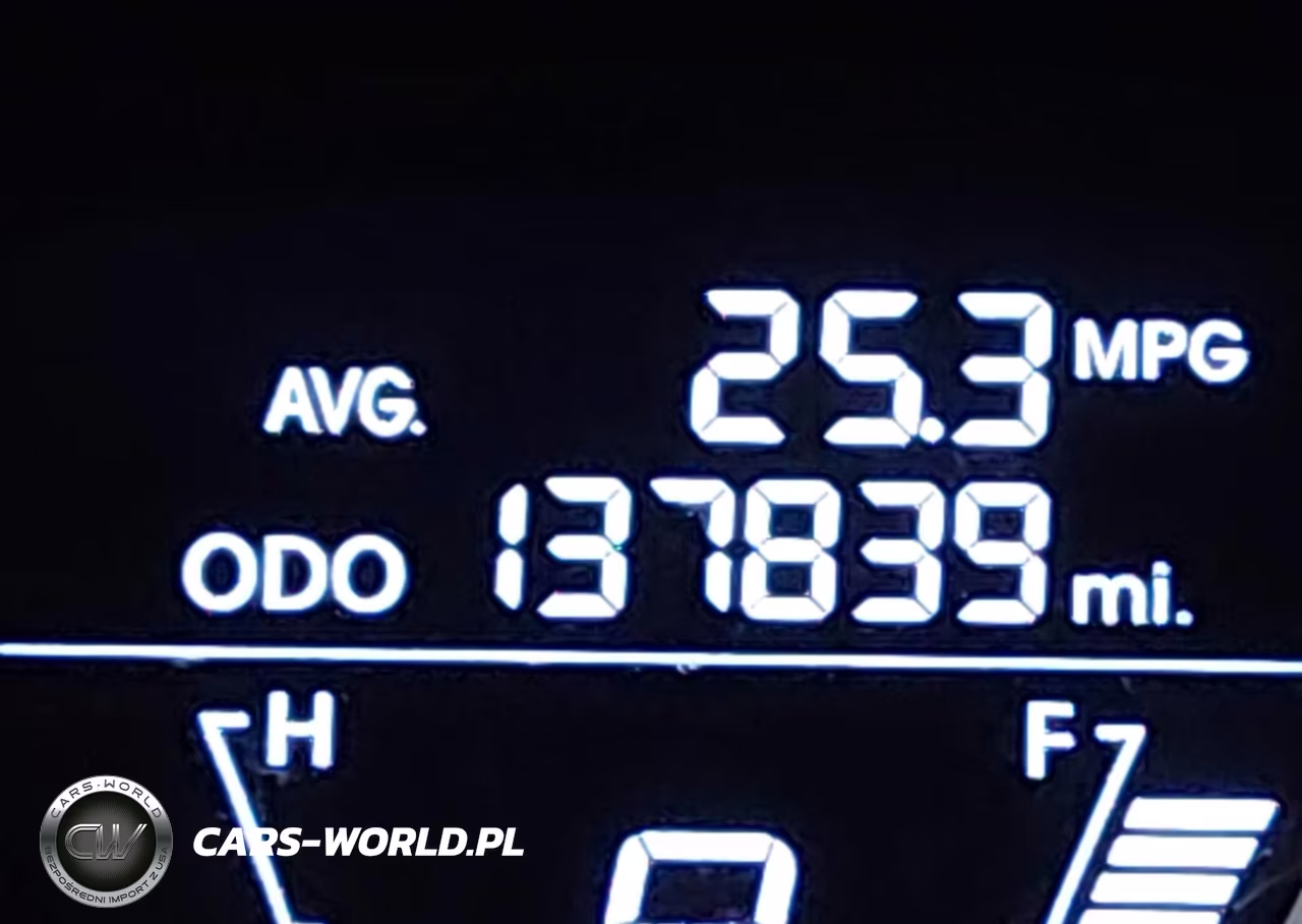2013 Hyundai Elantra Limited VIN:KMHDH4AE5DU596292 - 16