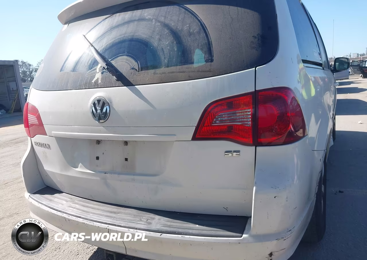 2009 Volkswagen Routan Se VIN:2V8HW34159R543826 - 20