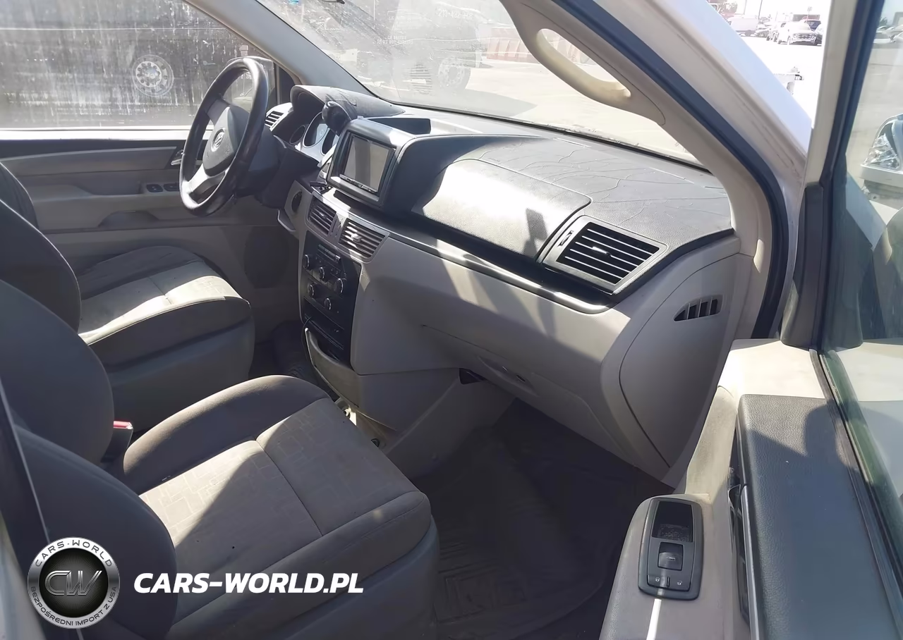 2009 Volkswagen Routan Se VIN:2V8HW34159R543826 - 5