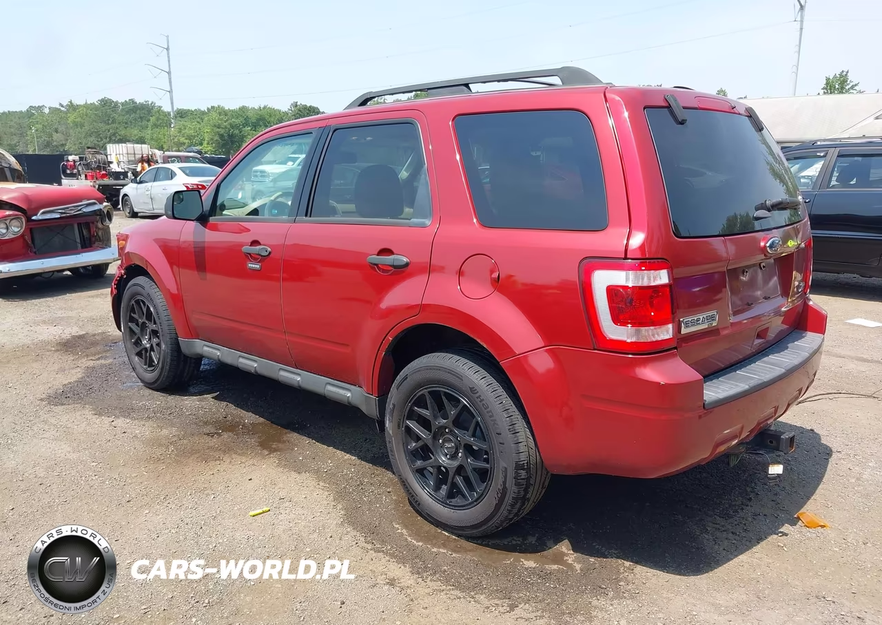 2012 Ford Escape Xlt VIN:1FMCU9DG0CKA33193 - 3