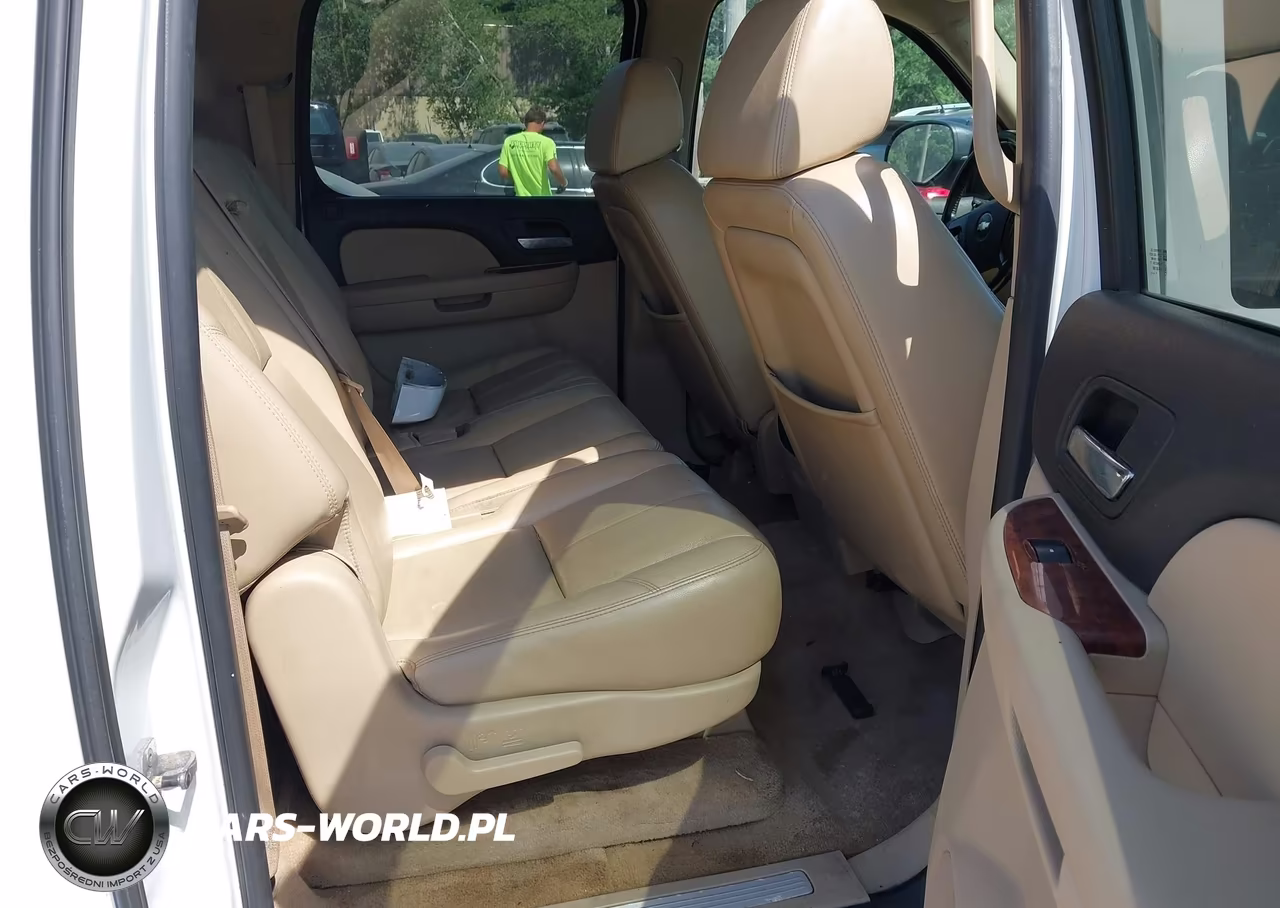 2007 Chevrolet Suburban 1500 Lt VIN:1GNFK16357J245979 - 8