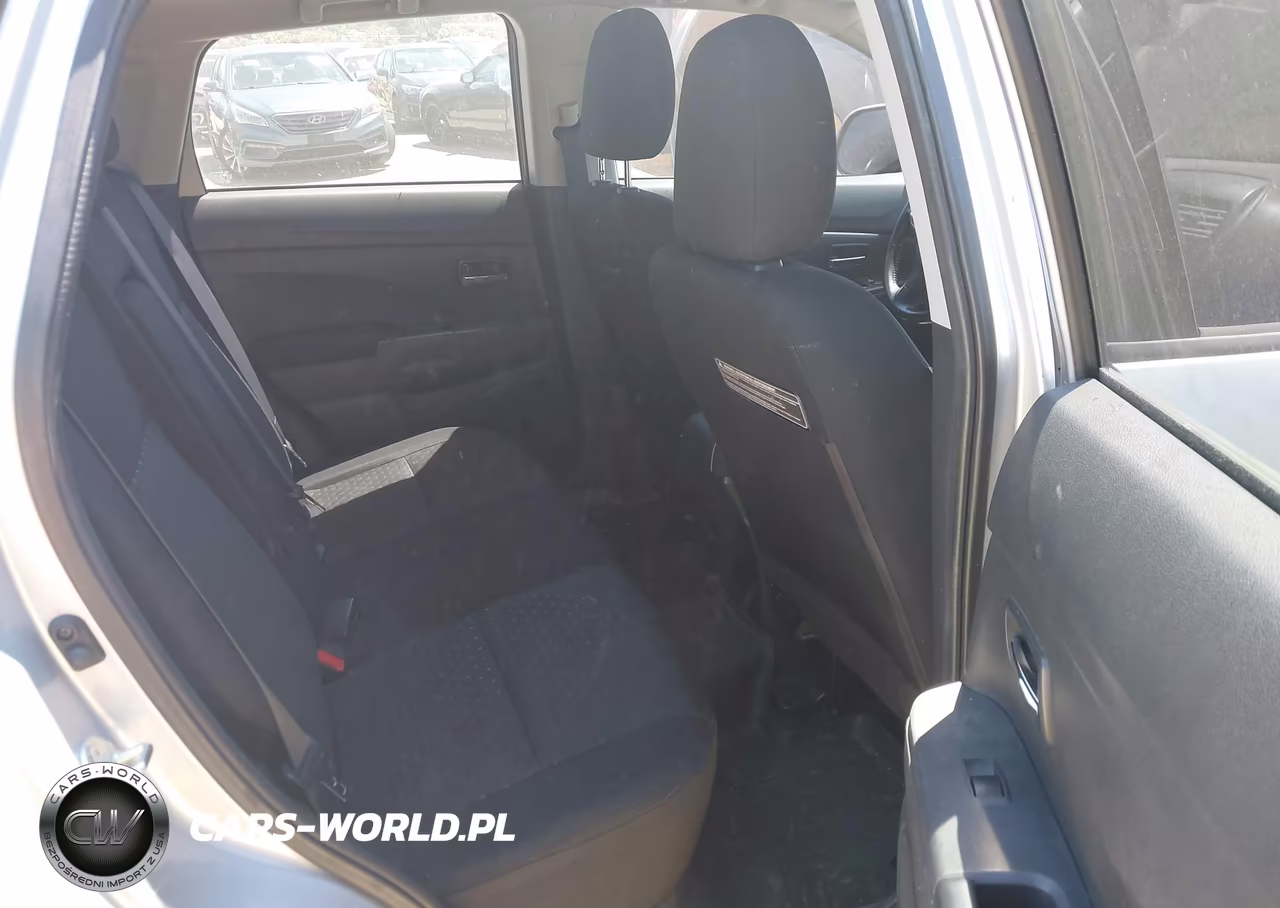 2012 Mitsubishi Outlander Sport Se VIN:JA4AR4AU6CZ003787 - 8