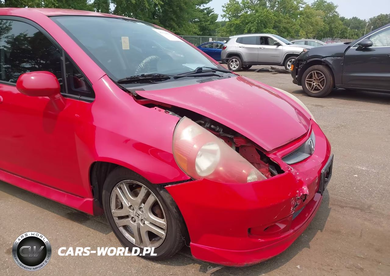 2007 Honda Fit Sport VIN:JHMGD386X7S024607 - 6