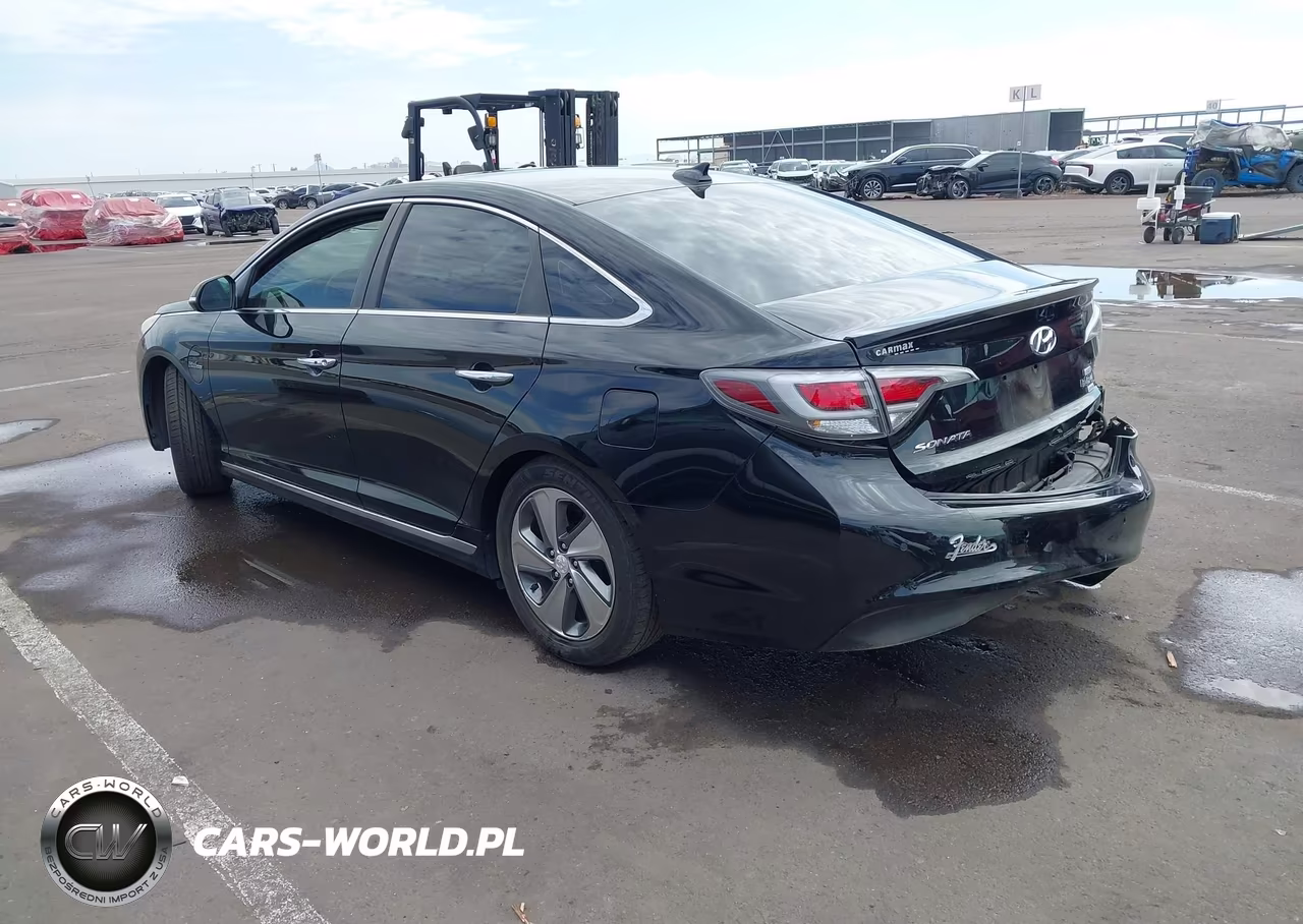 2017 Hyundai Sonata Plug-In Hybrid Limited VIN:KMHE54L28HA071251 - 3