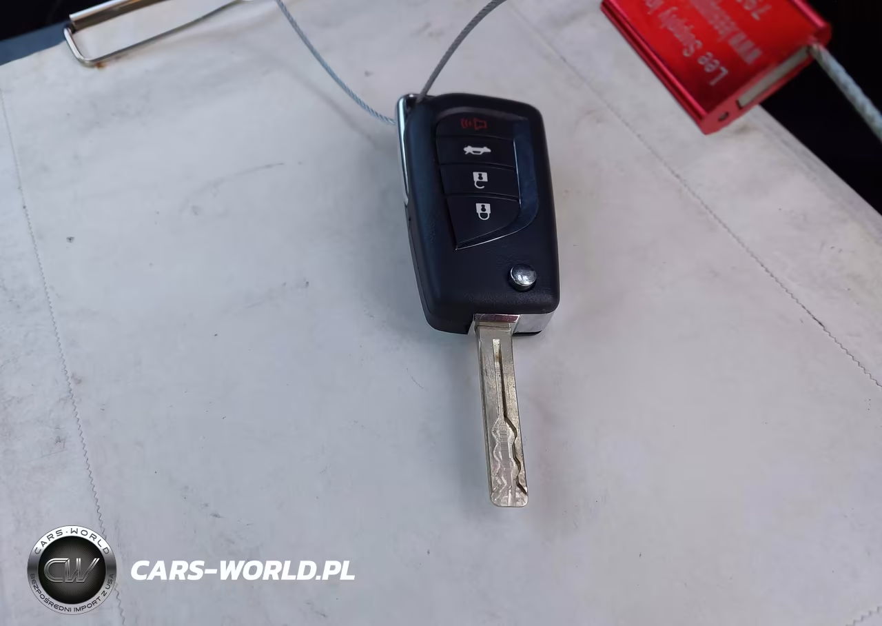 2020 Toyota Corolla Le VIN:5YFEPRAE3LP063538 - 11