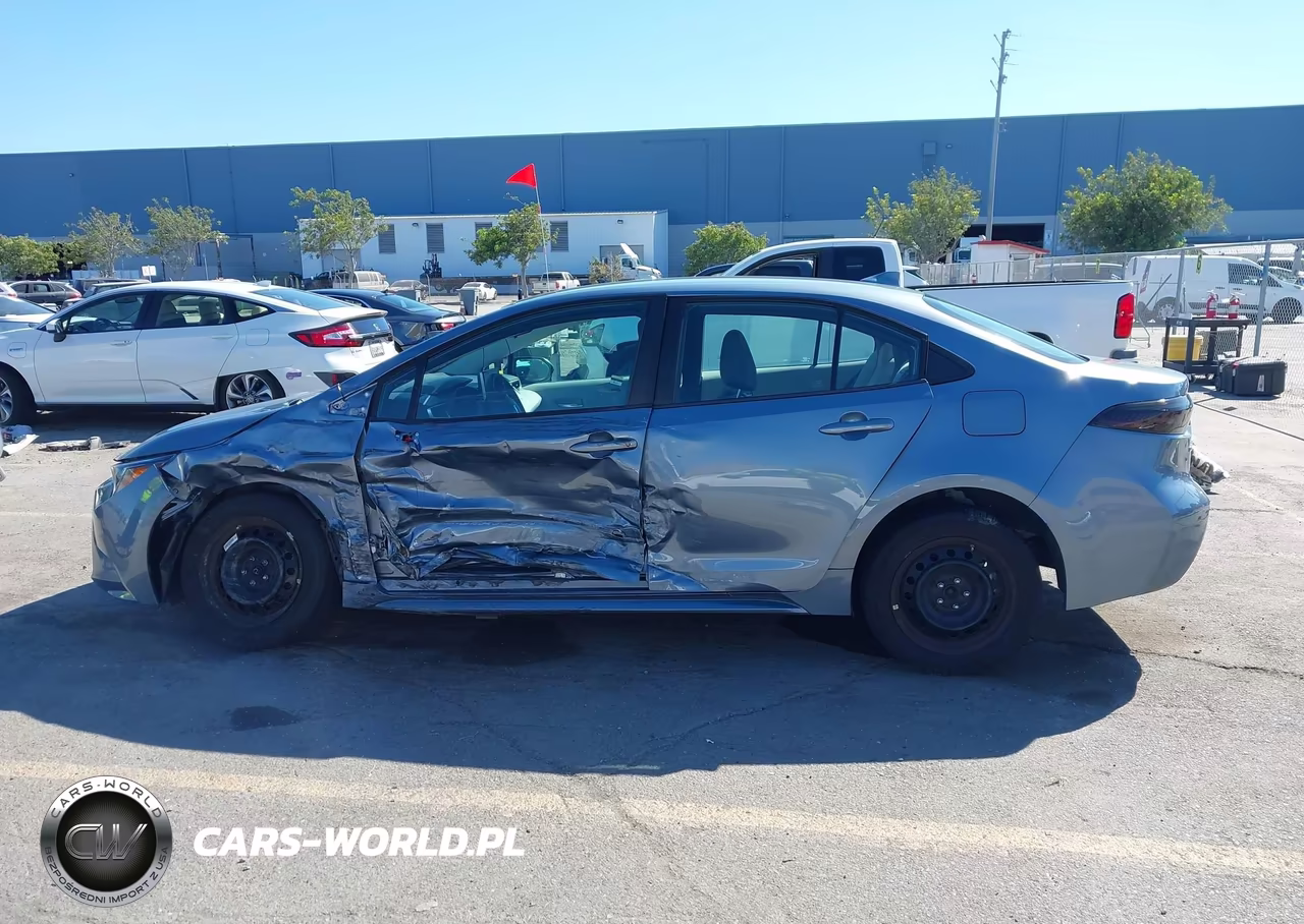 2020 Toyota Corolla Le VIN:5YFEPRAE3LP063538 - 15