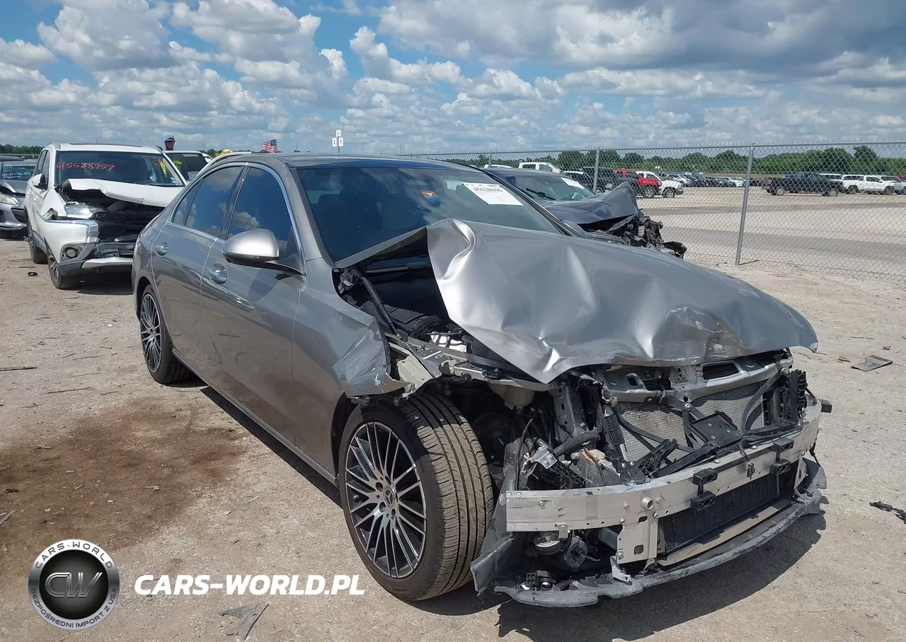 2022 Mercedes-Benz C 300 Sedan – zdjęcie 1 z 16