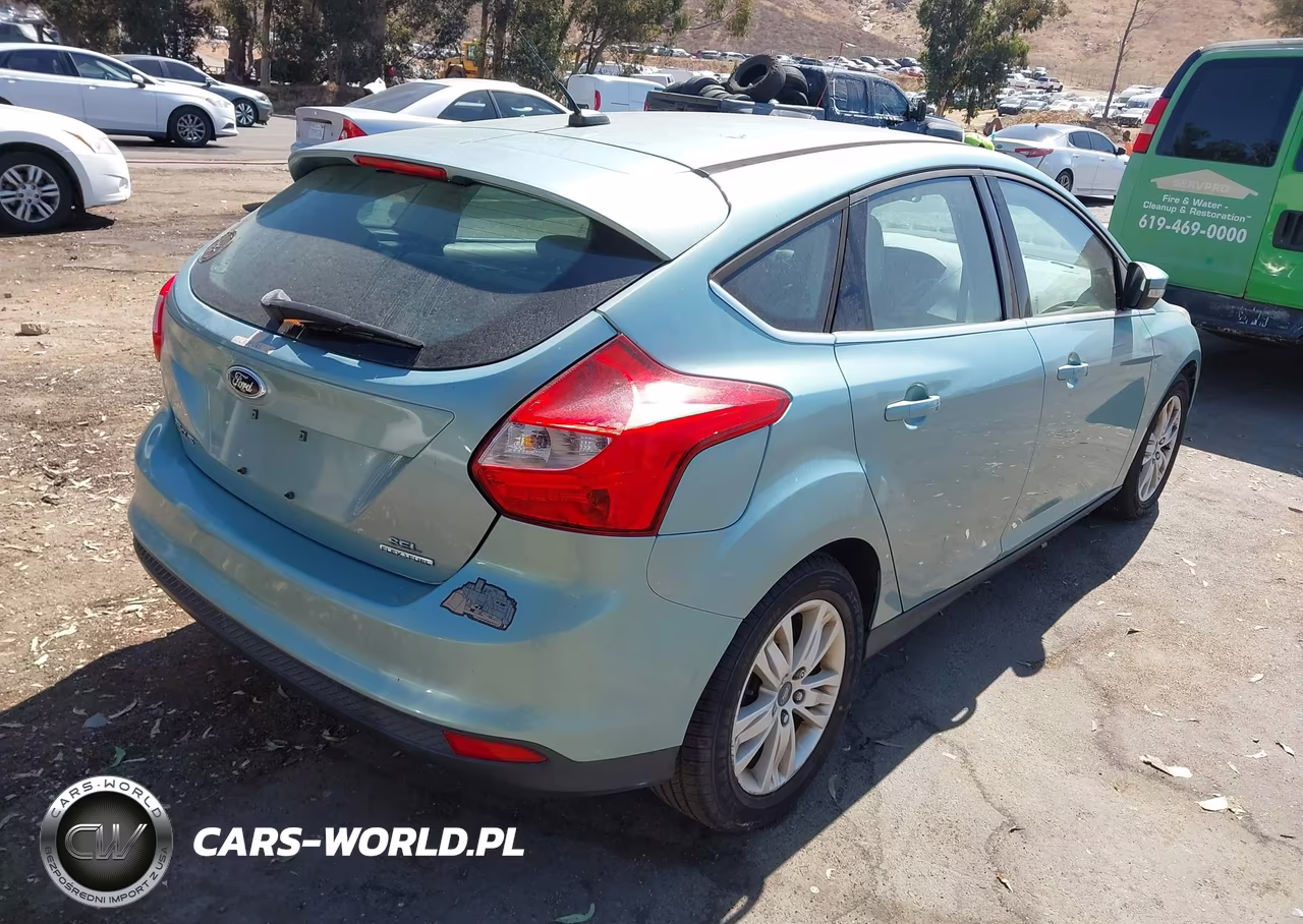 2012 Ford Focus Sel VIN:1FAHP3M2XCL438867 - 4
