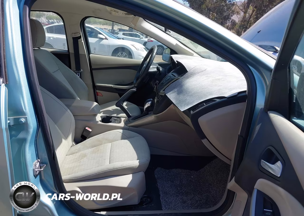 2012 Ford Focus Sel VIN:1FAHP3M2XCL438867 - 5