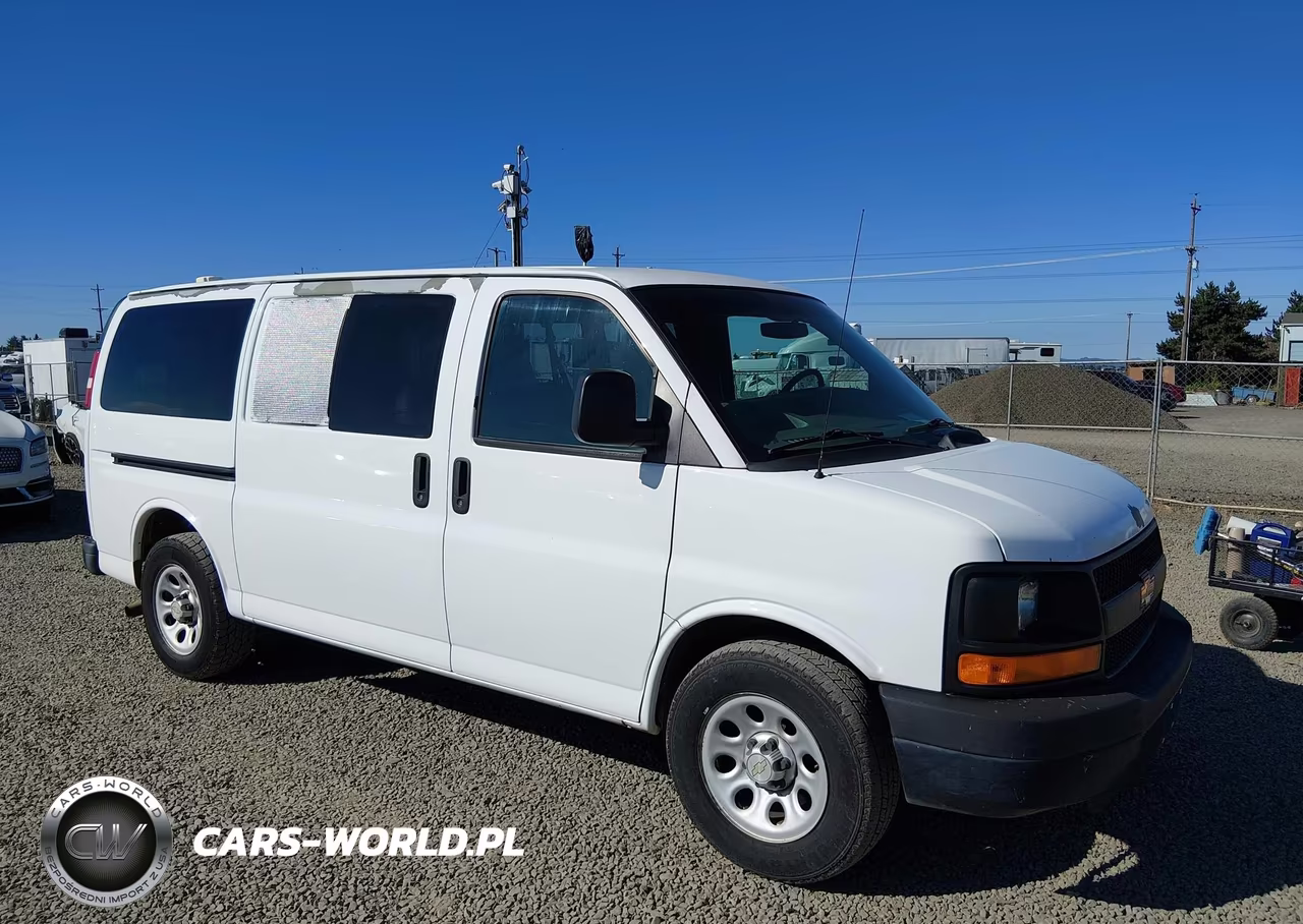 2011 Chevrolet Express 1500 Ls