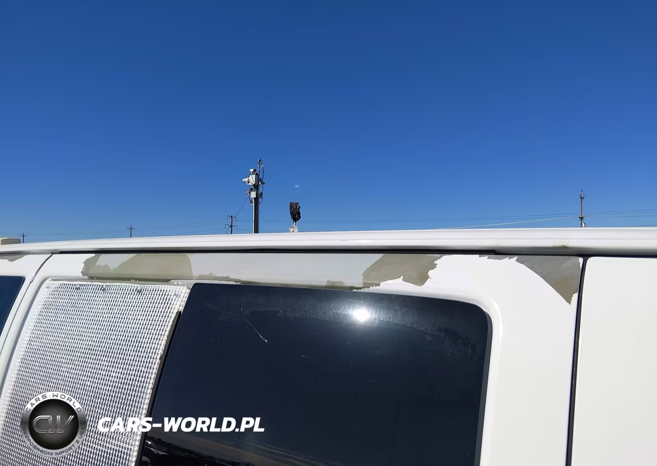 2011 Chevrolet Express 1500 Ls VIN:1GNSHBF49B1114705 - 16