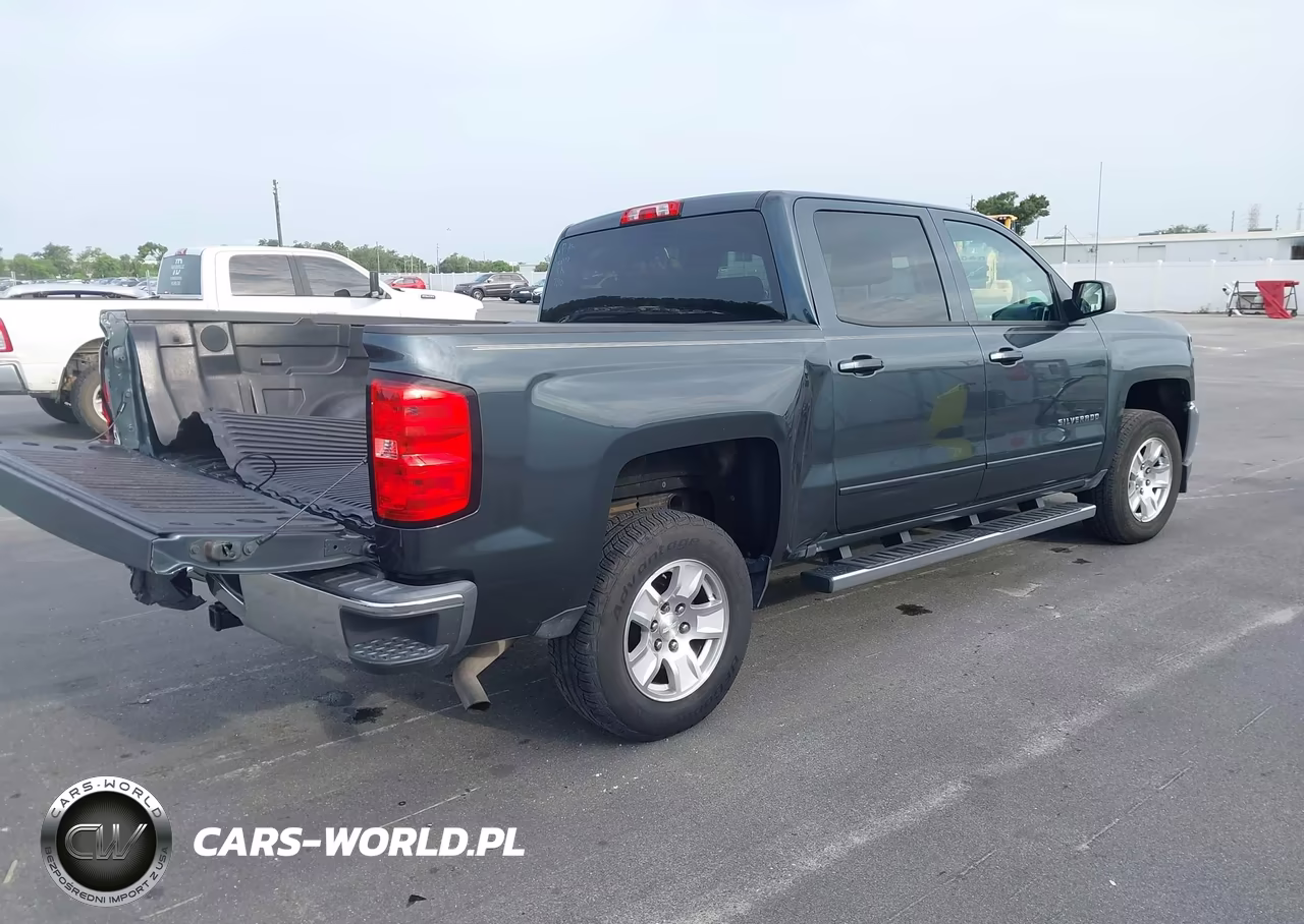 2018 Chevrolet Silverado 1500 1Lt VIN:3GCPCREC0JG574544 - 4
