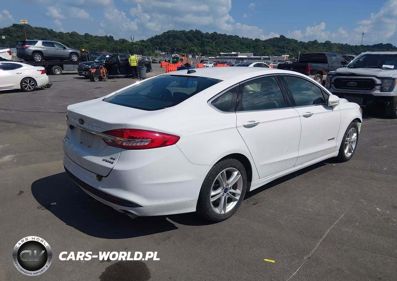2018 Ford Fusion Hybrid Se VIN:3FA6P0LU4JR277150 - 4
