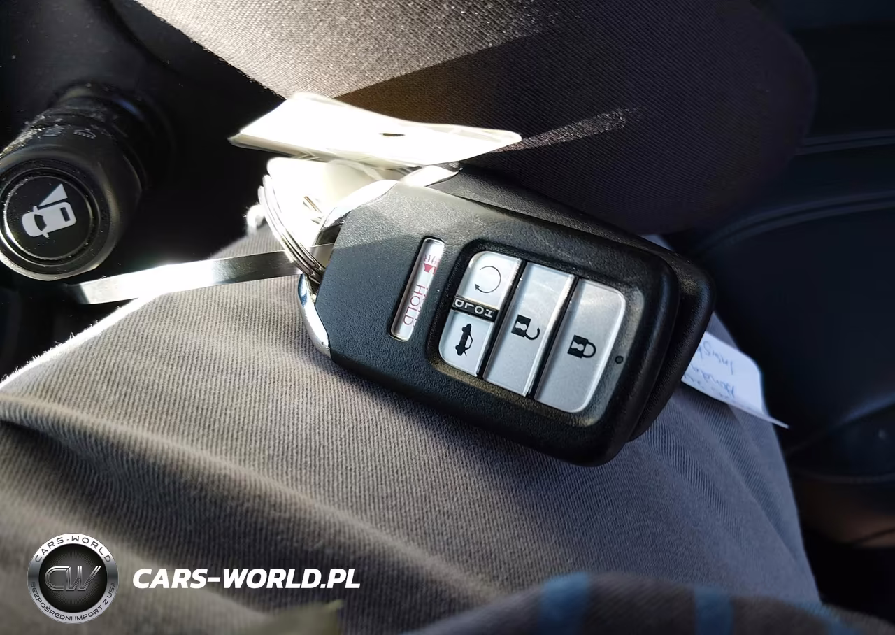 2020 Honda Insight Touring VIN:19XZE4F97LE009991 - 11