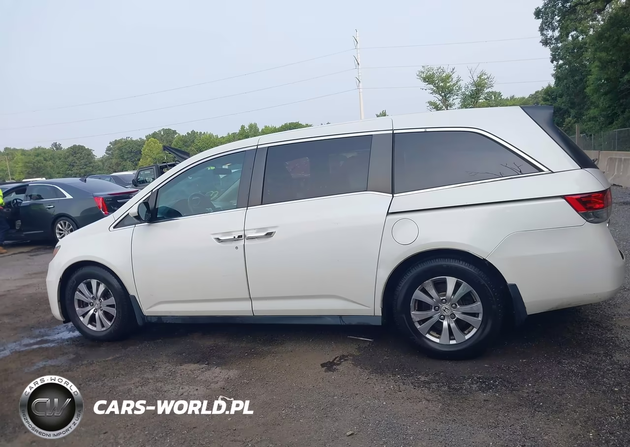 2016 Honda Odyssey Se VIN:5FNRL5H37GB016265 - 14