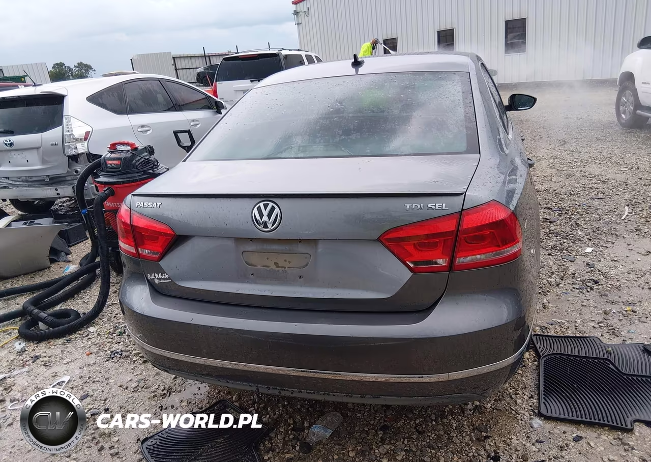 2012 Volkswagen Passat 2.0L Tdi Sel Premium VIN:1VWCN7A31CC098004 - 16