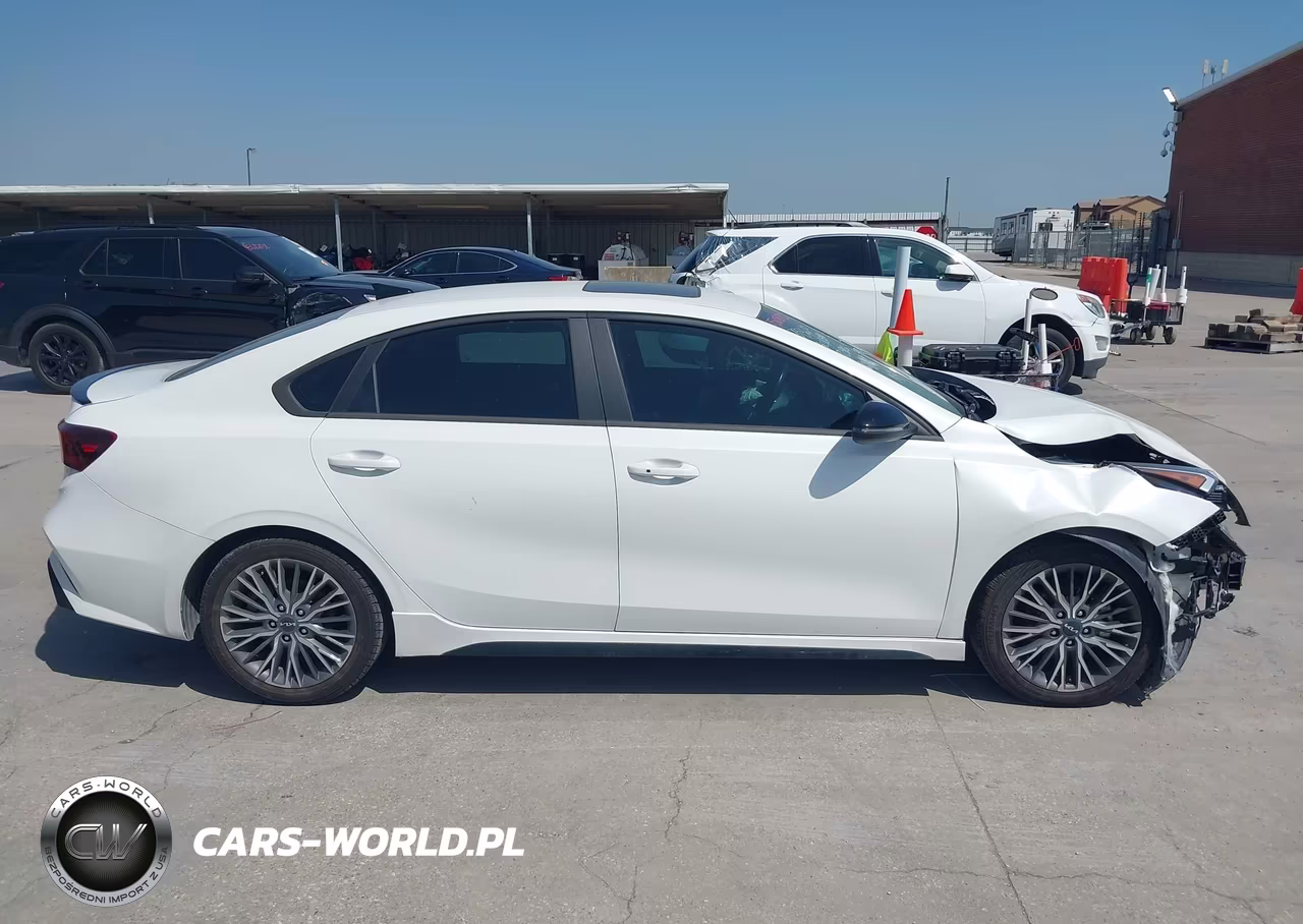 2023 Kia Forte Gt-Line VIN:3KPF54ADXPE518719 - 14