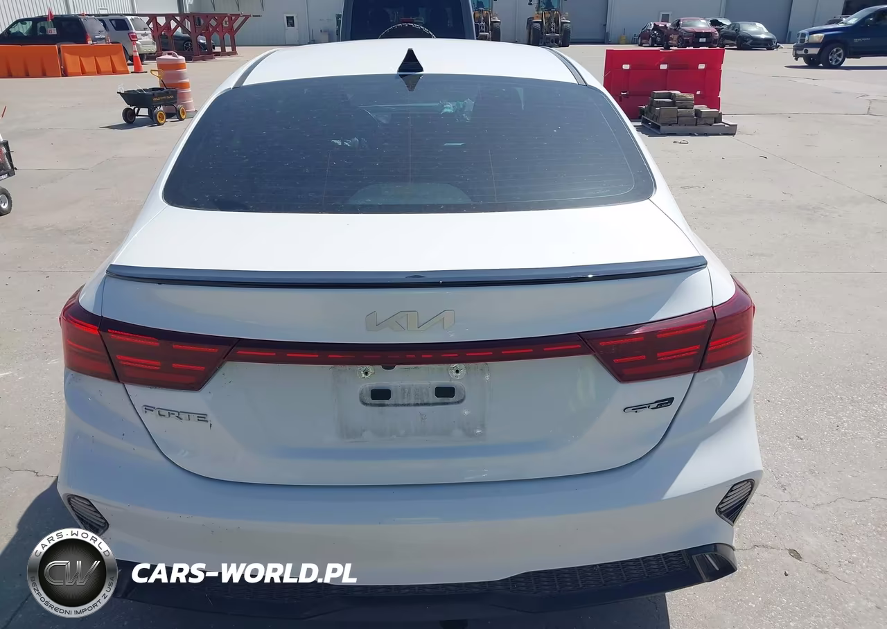 2023 Kia Forte Gt-Line VIN:3KPF54ADXPE518719 - 17